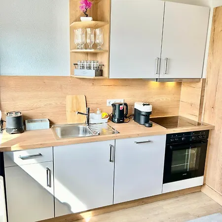 Diamond Apartments: Residenz Dreilaendereck Nahe Flughafen *